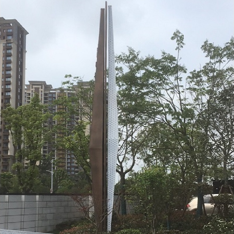 園林景觀拉絲不銹鋼雕塑工廠(chǎng)定制不銹鋼精神堡壘雕塑