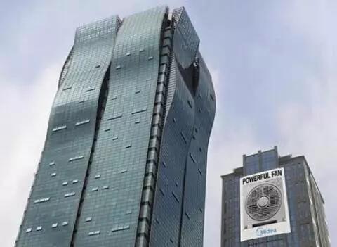 這些腦洞大開的室外廣告牌子，你見過幾個？11